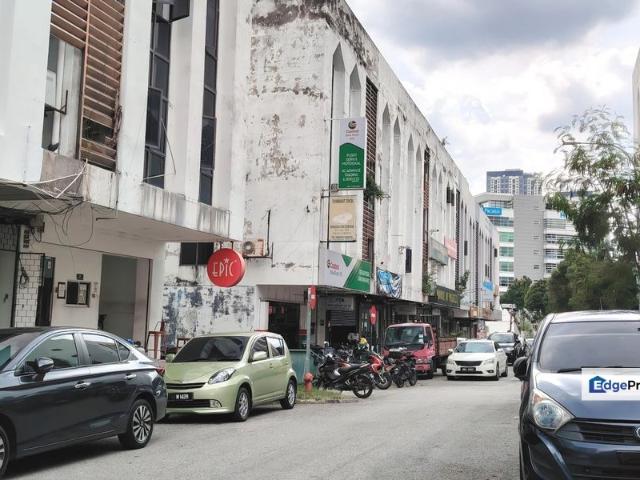 Shop for rent in Petaling, Damansara Damai