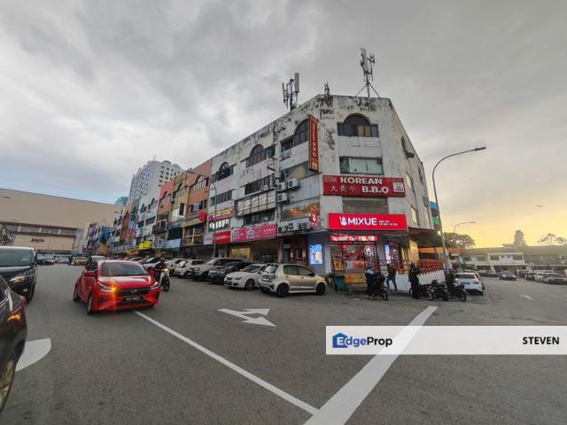Shop for rent in Petaling, Damansara Damai