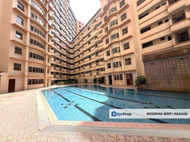 Condominium for sale in Petaling, Alam Impian