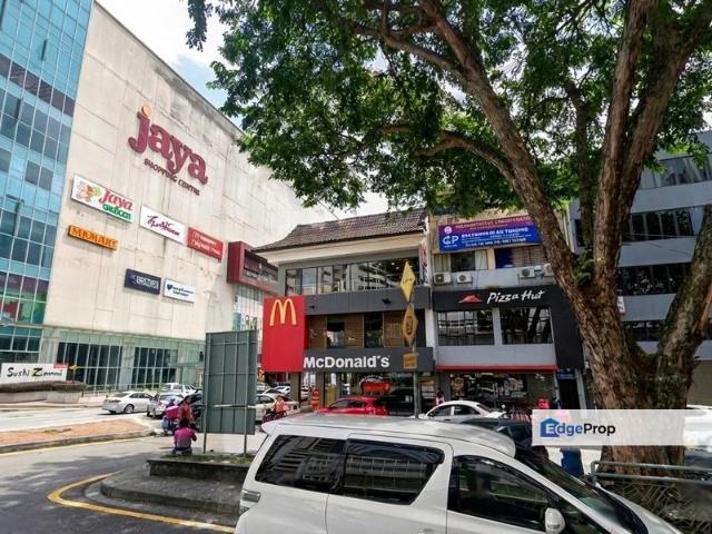 Shop for rent in Petaling Jaya, Petaling