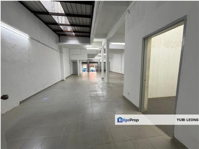 Shop for rent in Petaling, Damansara Damai