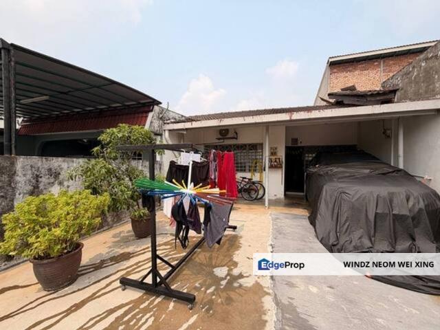 House for sale in Petaling, Damansara Damai