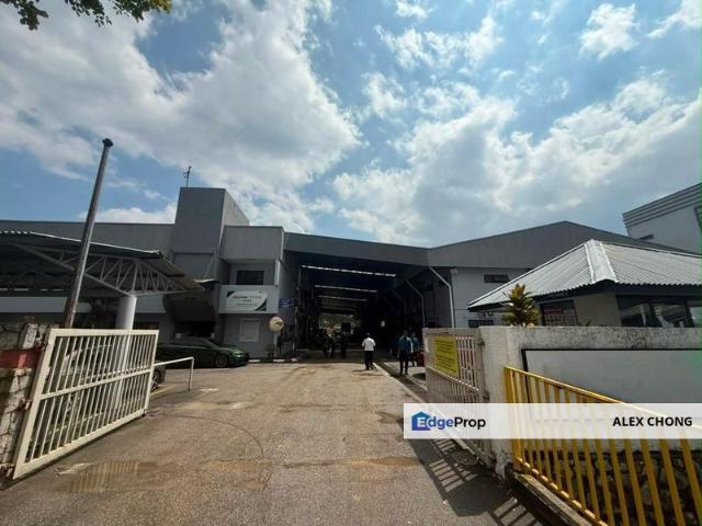 Warehouse for rent in Seksyen 15, Shah Alam