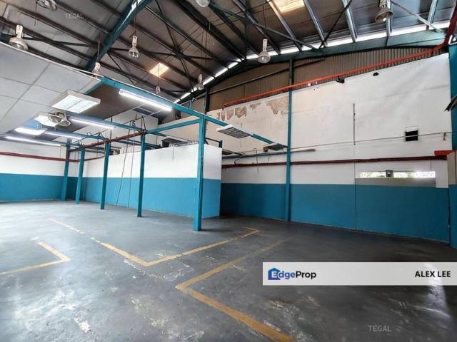 Warehouse for sale in Petaling, Alam Impian