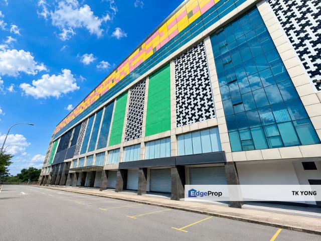 Shop for rent in Petaling, Alam Impian