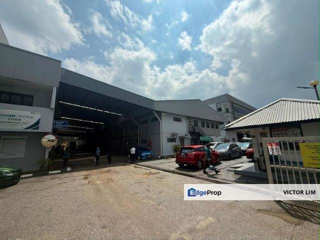 Warehouse for rent in Petaling, Alam Impian