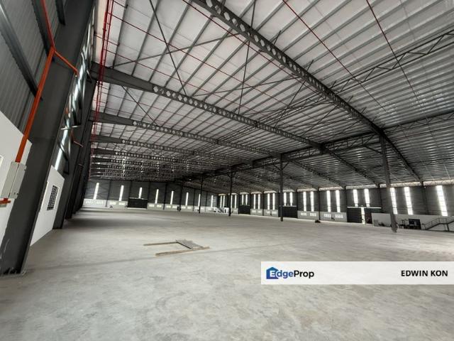 Warehouse for rent in Seksyen 15, Shah Alam