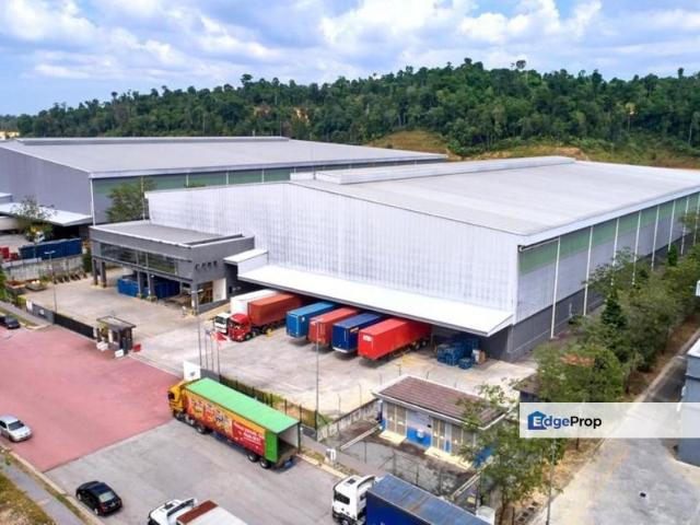 Warehouse for rent in Petaling, Alam Impian