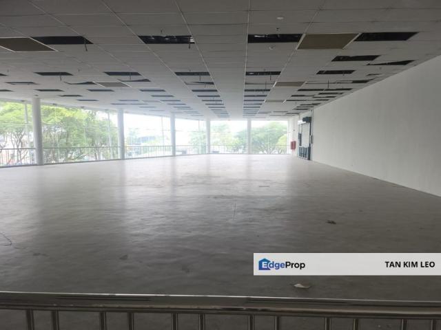 Warehouse for rent in Seksyen 15, Shah Alam