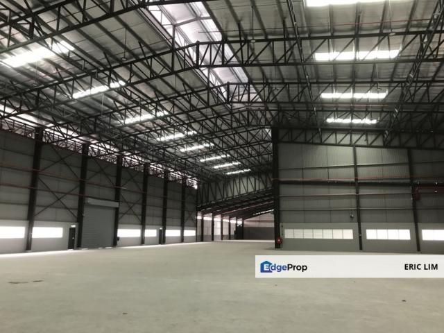 Warehouse for rent in Petaling, Alam Impian