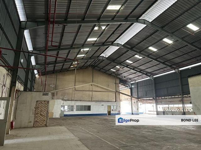Warehouse for rent in Seksyen 16, Shah Alam