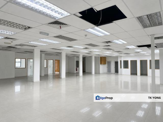 Warehouse for rent in Petaling, Alam Impian