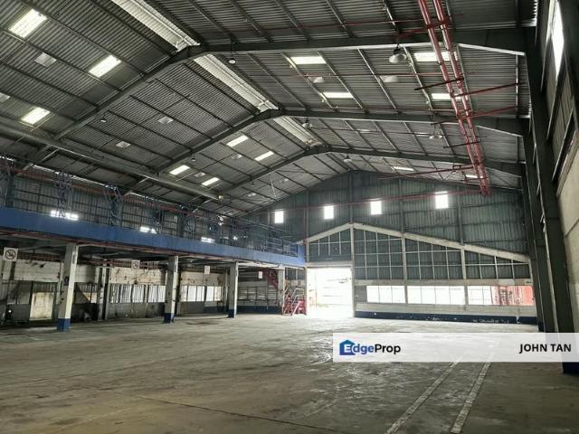 Warehouse for rent in Shah Alam, Petaling