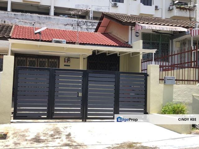 House for sale in Seksyen 17, Petaling Jaya