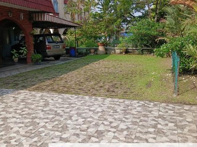 House for sale in Country Heights Damansara, Kuala Lumpur