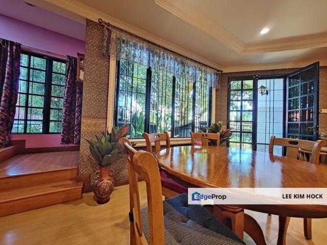 House for sale in Country Heights Damansara, Kuala Lumpur