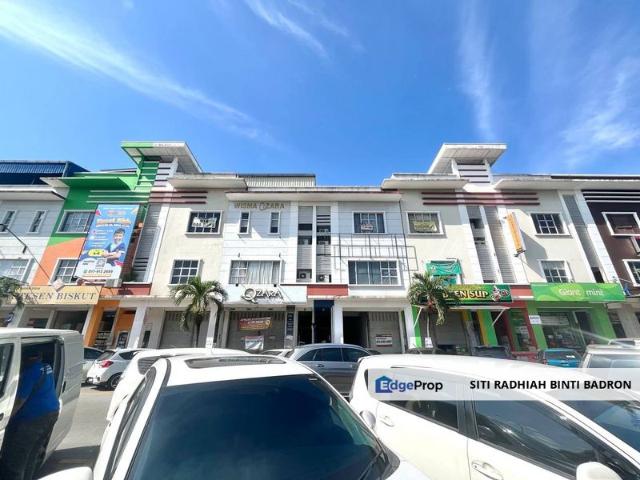 Shop for rent in Petaling, Alam Impian