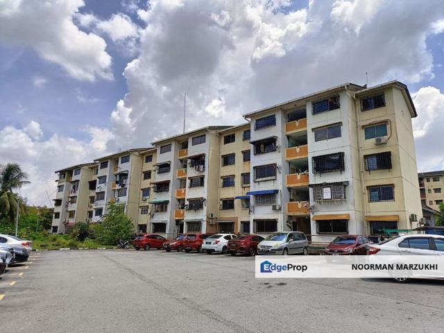 Flat for sale in Kajang, Langat