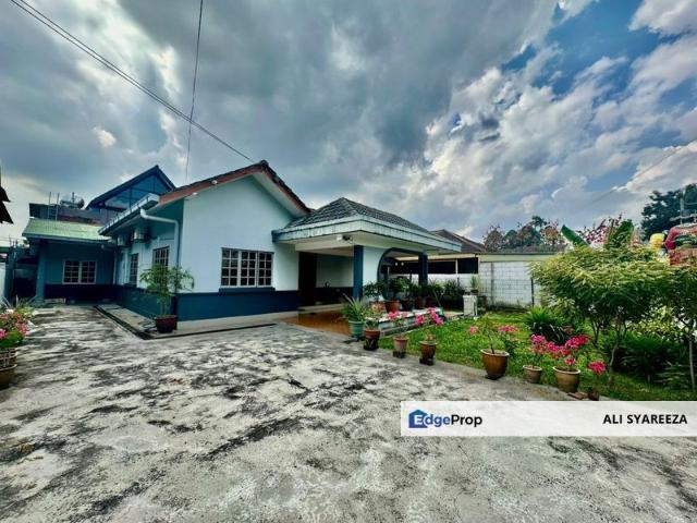 House for sale in Petaling, Damansara Damai