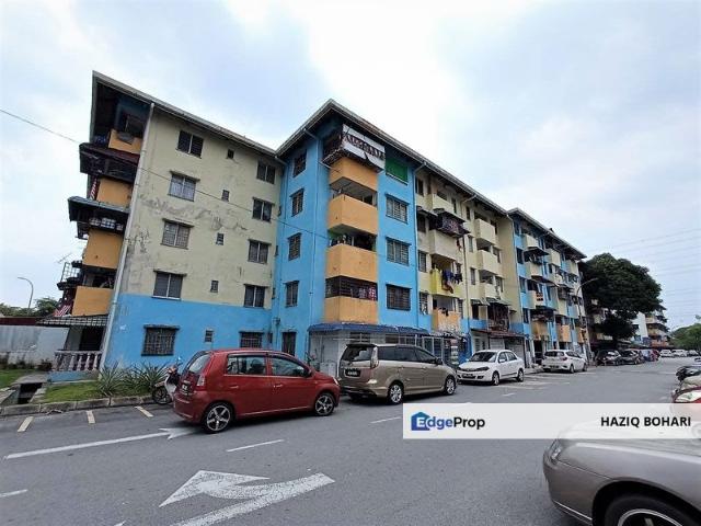 Flat for sale in Petaling, Alam Impian