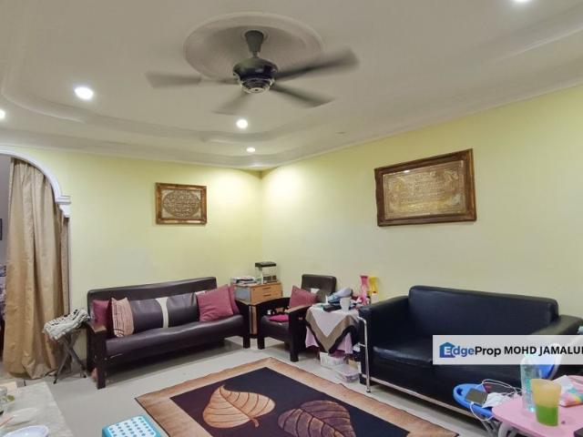 House for sale in Petaling, Alam Impian