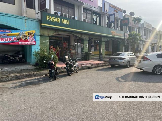 Shop for rent in Petaling, Alam Impian