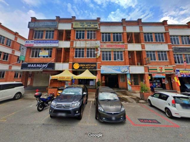 Shop for sale in Petaling, Alam Impian