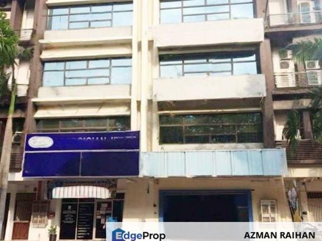 Shop for sale in Petaling, Alam Impian