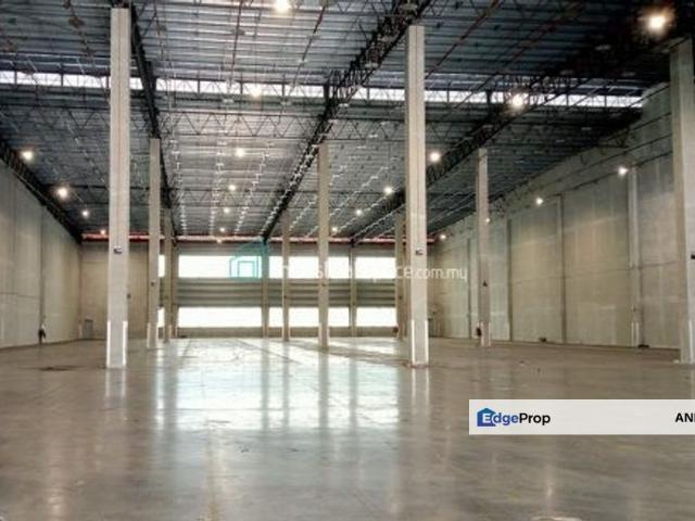 Warehouse for rent in Petaling, Alam Impian