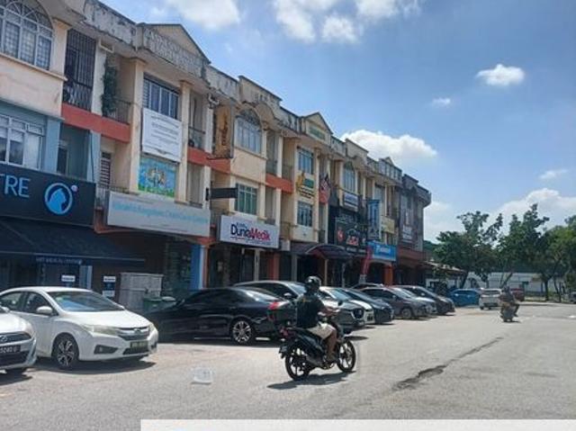 Shop for sale in Petaling, Alam Impian
