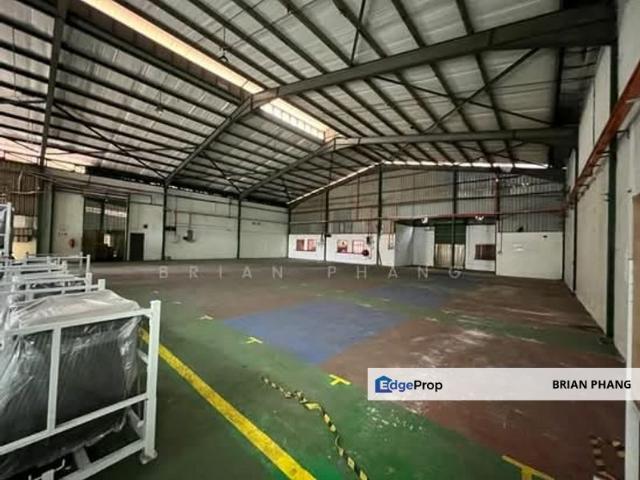 Warehouse for rent in Petaling, Alam Impian