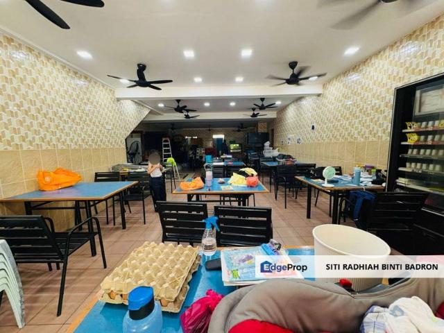 Shop for rent in Seksyen 24, Shah Alam