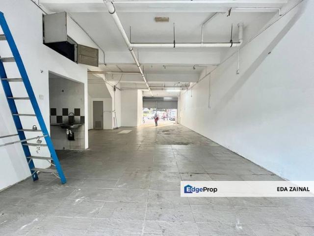 Shop for rent in Petaling, Alam Impian