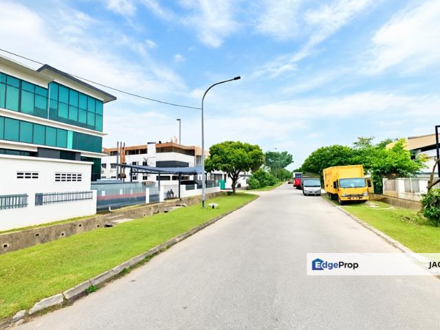 Warehouse for rent in Alam Impian, Selangor