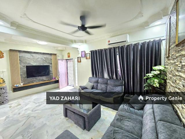 Terraced House for sale in Alam Impian, Selangor