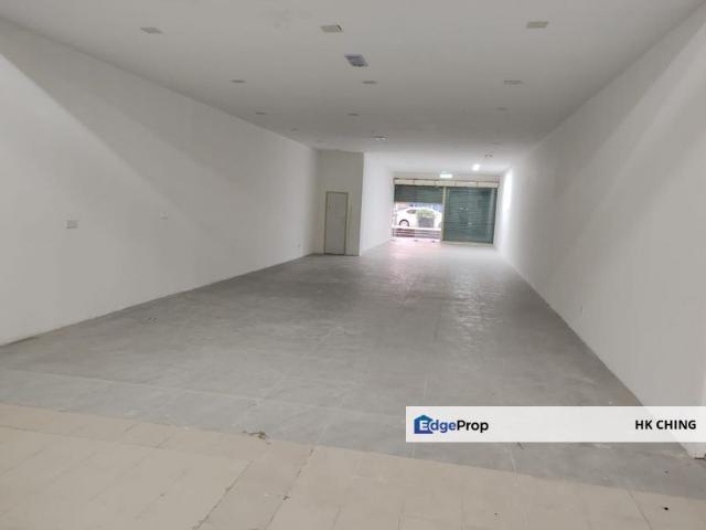 Shop for rent in Petaling, Alam Impian
