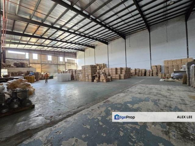 Warehouse for rent in Petaling, Alam Impian