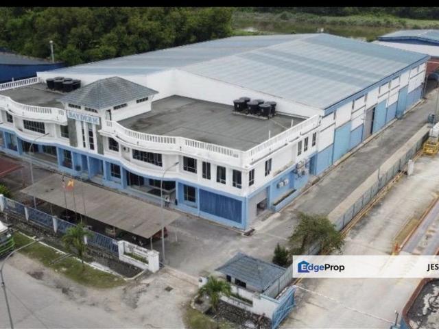 Warehouse for rent in Petaling, Alam Impian