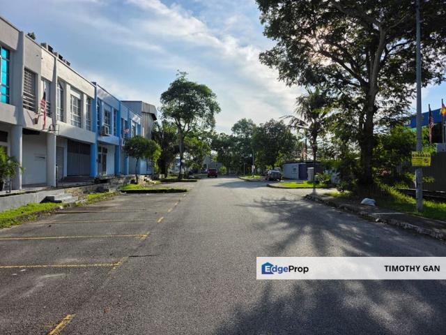 Shop for sale in Petaling, Alam Impian