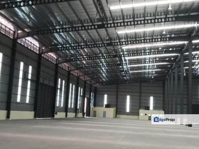 Warehouse for rent in Petaling, Alam Impian