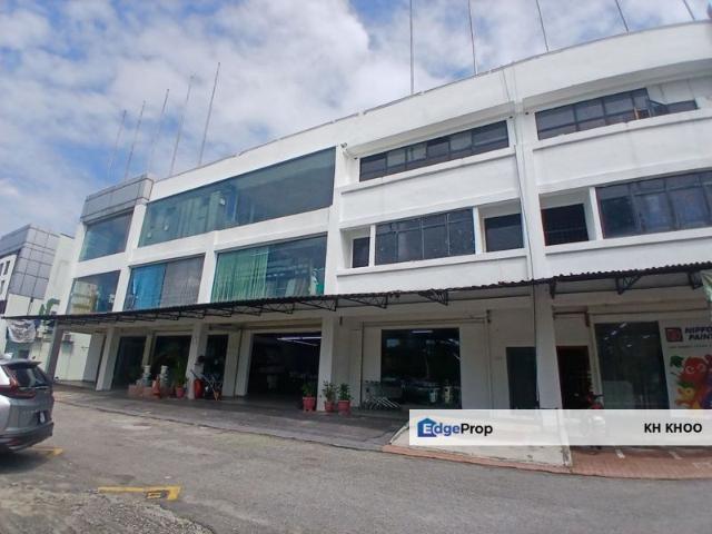 Shop for rent in Petaling, Alam Impian