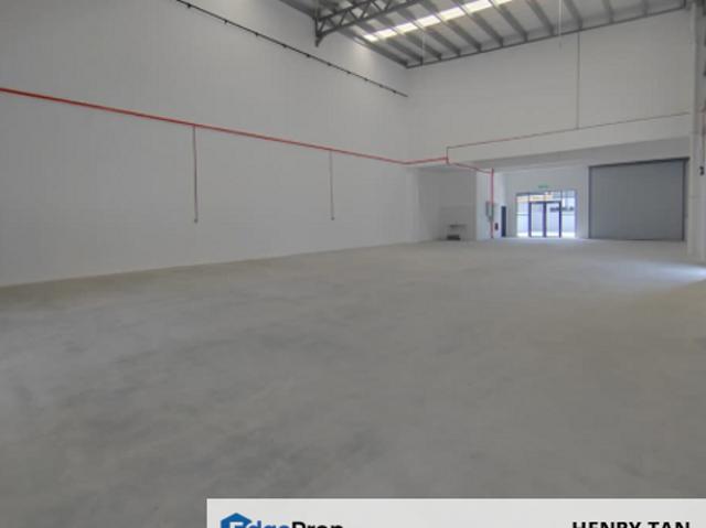 Warehouse for rent in Petaling, Alam Impian
