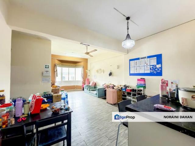Flat for sale in Petaling, Alam Impian