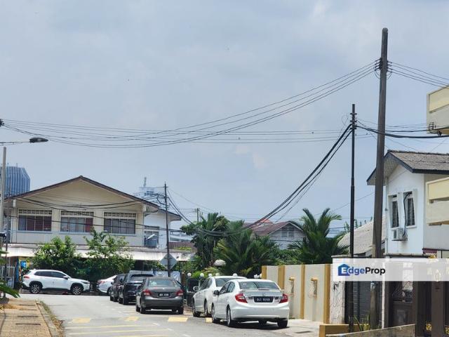 House for sale in Petaling, Damansara Damai