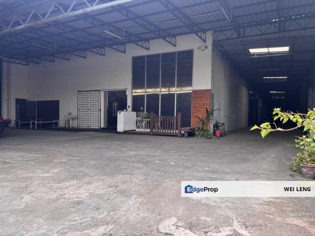 Warehouse for sale in Alam Impian, Selangor