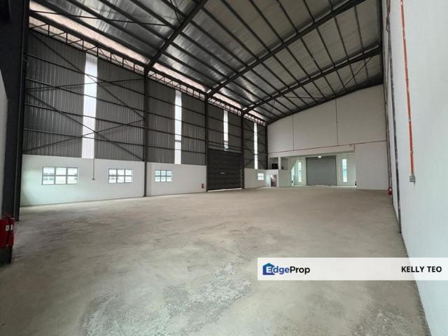 Warehouse for rent in Alam Impian, Selangor