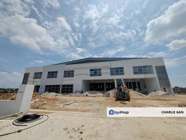 Warehouse for rent in Alam Impian, Selangor