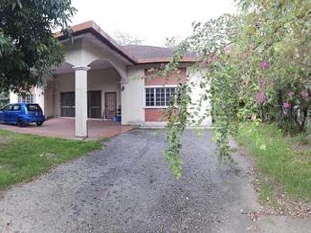 Bungalow for sale in Shah Alam, Petaling