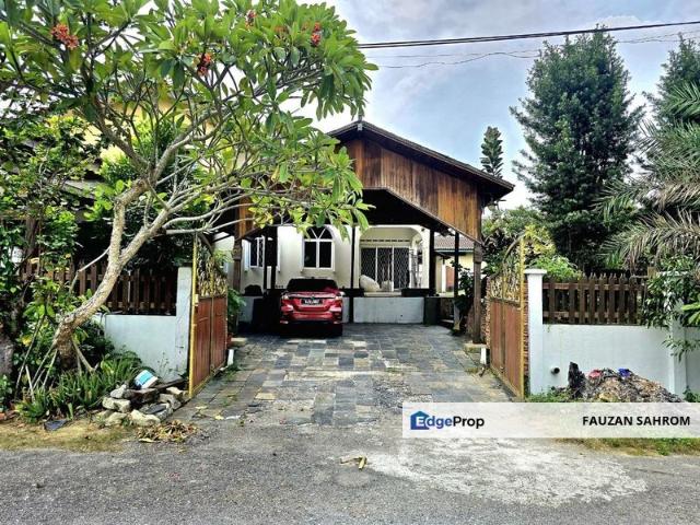 House for sale in Kajang, Langat