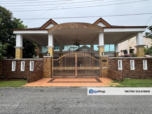 House for sale in Kajang, Langat